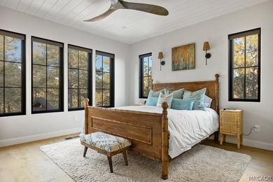 Stunning 4-Bedroom, 3-Bath home with Lake & Ski Slope Views in - photo 13