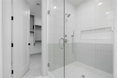 Builder Close Out! Stunning new construction near Brookside and - photo 14