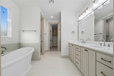 Builder Close Out! Stunning new construction near Brookside and - photo 15