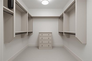 Builder Close Out! Stunning new construction near Brookside and - photo 17