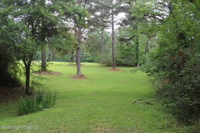 Spacious country living with room to grow! This well-maintained - photo 18