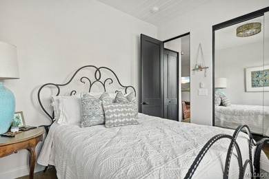 Stunning 4-Bedroom, 3-Bath home with Lake & Ski Slope Views in - photo 19