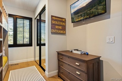 Stunning 4-Bedroom, 3-Bath home with Lake & Ski Slope Views in - photo 21