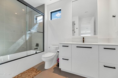 Stunning residence located within the exclusive gated community - photo 25