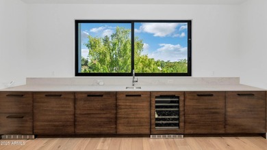 Stunning residence located within the exclusive gated community - photo 27