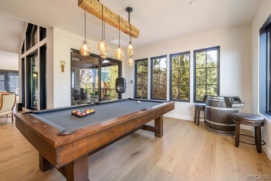 Stunning 4-Bedroom, 3-Bath home with Lake & Ski Slope Views in - photo 32