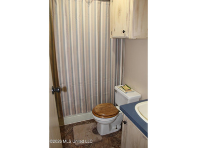 Spacious country living with room to grow! This well-maintained - photo 34