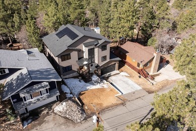 Stunning 4-Bedroom, 3-Bath home with Lake & Ski Slope Views in - photo 46