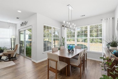 Welcome home to this beautifully designed Robin model villa - photo 10