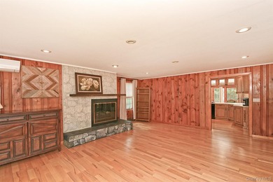 Welcome to 18 Homeland Drive. This home is located in the - photo 9