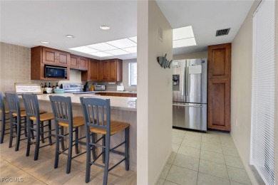 Caloosahatchee River Condo For Sale in Fort Myers Florida