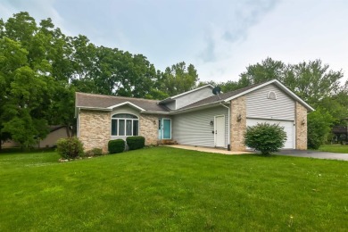 Lake Home For Sale in Poplar Grove, Illinois