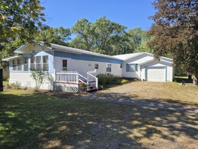 Lake Home For Sale in Nekoosa, Wisconsin