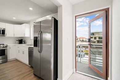 Resort-style living just got better! Turnkey waterfront living - photo 17