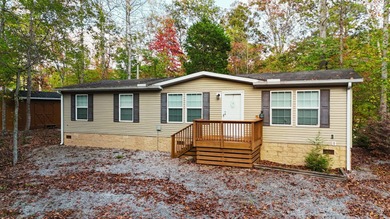 Lake Home For Sale in Bronston, Kentucky