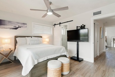 Resort-style living just got better! Turnkey waterfront living - photo 28