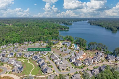 Fabulous new construction lake-oriented cottage, complete with - photo 34