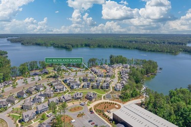 Fabulous new construction lake-oriented cottage, complete with - photo 39