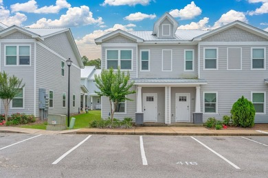 Welcome to 416 Date Palm Lane, a beautifully maintained end-unit - photo 1