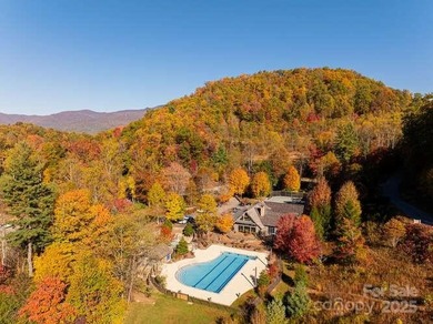 Effortless Mountain Living Set within the private gates of - photo 46