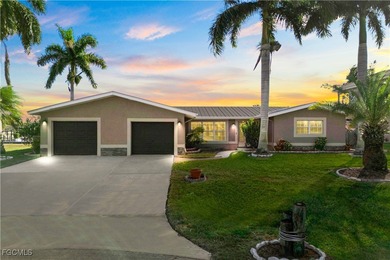 Caloosahatchee River Home Sale Pending in Cape Coral Florida