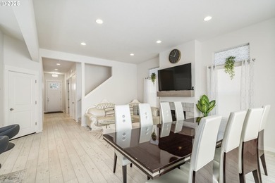 Beautiful Like-New Wilsonville Home! Built in 2021, this - photo 12