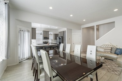 Beautiful Like-New Wilsonville Home! Built in 2021, this - photo 13