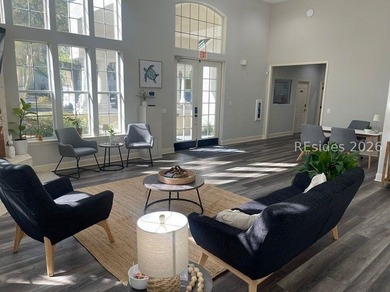 Exceptional opportunity to own this first-floor 2-bedroom - photo 20