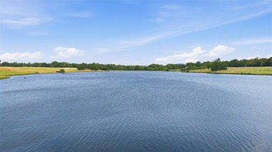 Nestled in the rolling countryside of Henderson County in LaRue - photo 20