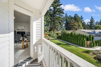 Beautiful Like-New Wilsonville Home! Built in 2021, this - photo 30