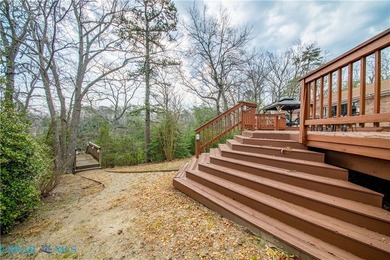 WATERFONT HOME WITH OVERSIZED GARAGE This charming 3 bedroom - photo 41