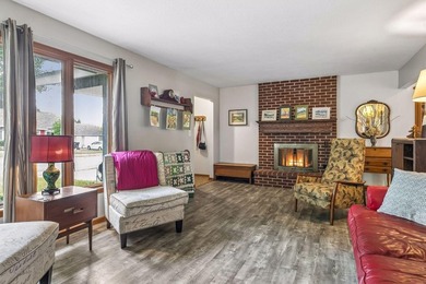 Additional listing photo 4