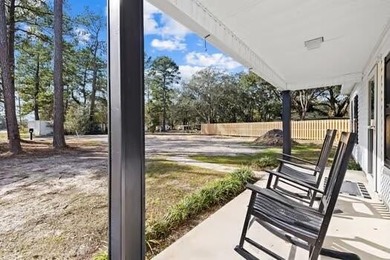 Prime Investment Opportunity! Discover a rare and versatile - photo 5