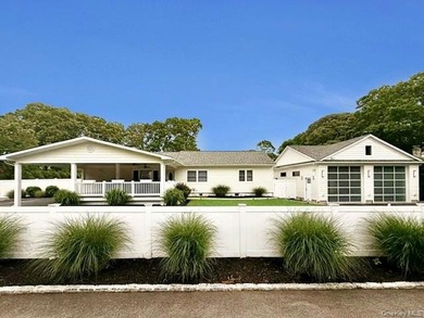 Your Dream Home Awaits!! Custom Ranch Renovated And Meticulously - photo 3
