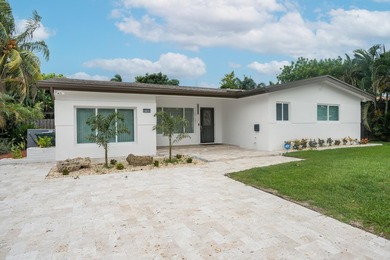 Beautifully renovated pool home in Floranada Ridge - one of the - photo 3
