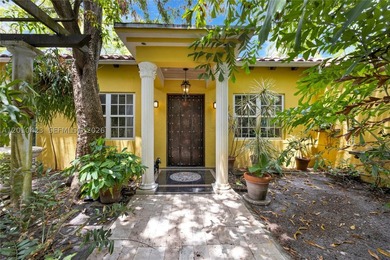 Old Hollywood elegance meets tropical Miami living in Belle - photo 11