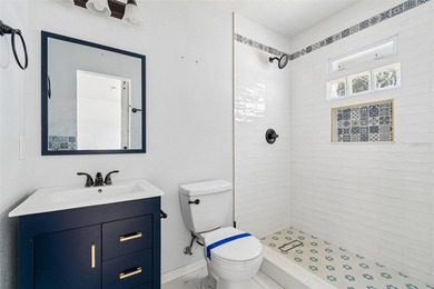 Whether you're an investor looking for your next opportunity or - photo 15