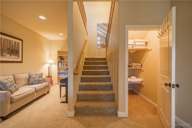 Beautifully maintained and thoughtfully designed, this spacious - photo 19