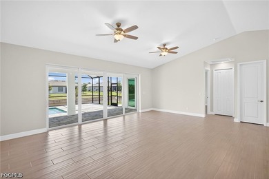 MOVE IN READY NEW CONSTRUCTION NO FLOOD ZONE WATERFRONT PARADISE - photo 26