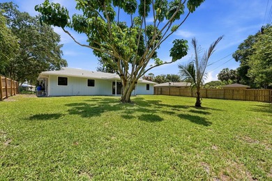 Fully remodeled and move-in ready! This 2-bedroom, 2-bathroom - photo 29