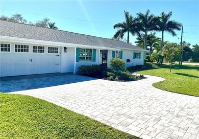 Caloosahatchee River Home For Sale in Fort Myers Florida