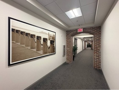 Walk everywhere! Located in the heart of Charleston's Historic - photo 32