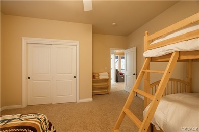 Beautifully maintained and thoughtfully designed, this spacious - photo 33