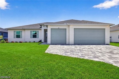 MOVE IN READY NEW CONSTRUCTION NO FLOOD ZONE WATERFRONT PARADISE - photo 35