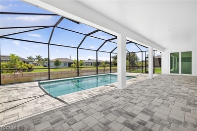 MOVE IN READY NEW CONSTRUCTION NO FLOOD ZONE WATERFRONT PARADISE - photo 36