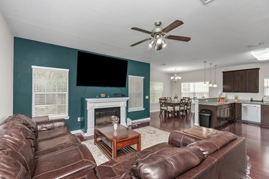 If you are looking for convenient location in Niceville, then - photo 7