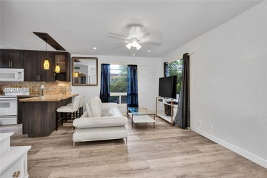 Old Hollywood elegance meets tropical Miami living in Belle - photo 42