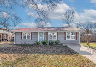 Overcup Lake Home For Sale in Morrilton Arkansas