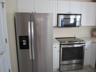 REDUCED AND READY TO SELL! Experience elevated living in this - photo 9