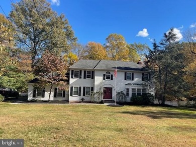 (private lake, pond, coastal) Home Active Under Contract in Perrineville New Jersey